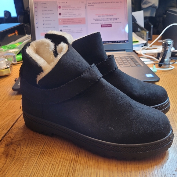 Ladies Winter boots - Picture 2 of 8